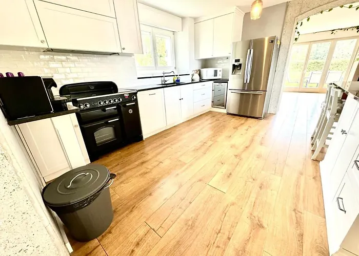 Beautiful House With 5 Bedrooms Close To Geneva * Loisin