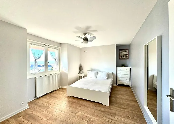 Villa Beautiful House With 5 Bedrooms Close To Geneva *