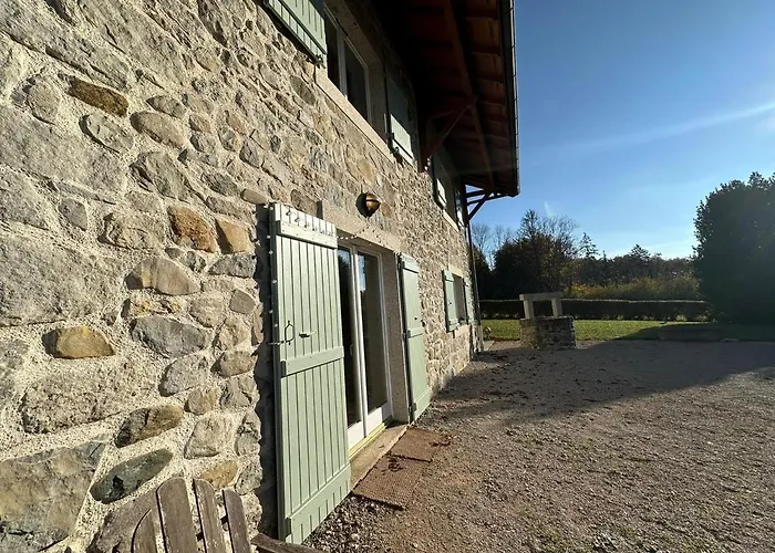 Beautiful House With 5 Bedrooms Close To Geneva Loisin